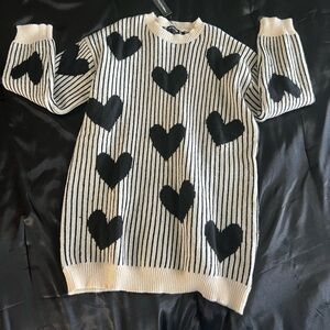 Monochrome Hearts Knitted Sweatshirt Dress